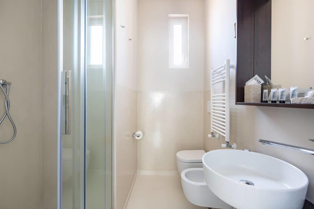 The Royal Crown Apartment โรม ภายนอก รูปภาพ