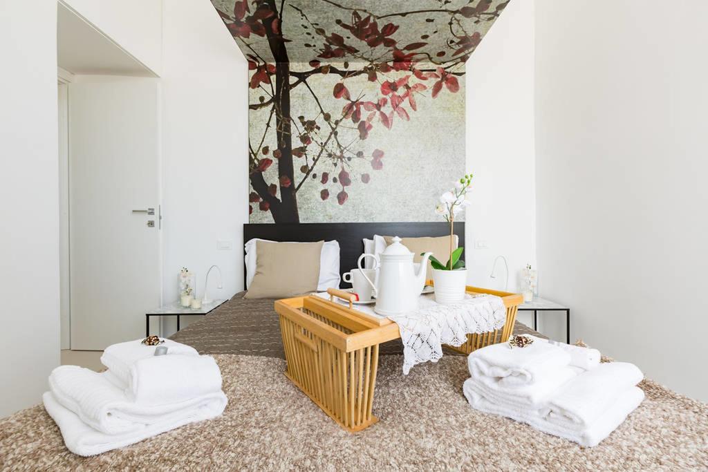 The Royal Crown Apartment โรม ภายนอก รูปภาพ