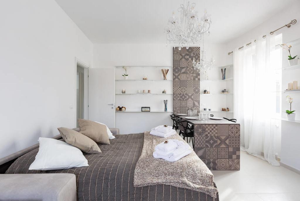The Royal Crown Apartment โรม ภายนอก รูปภาพ